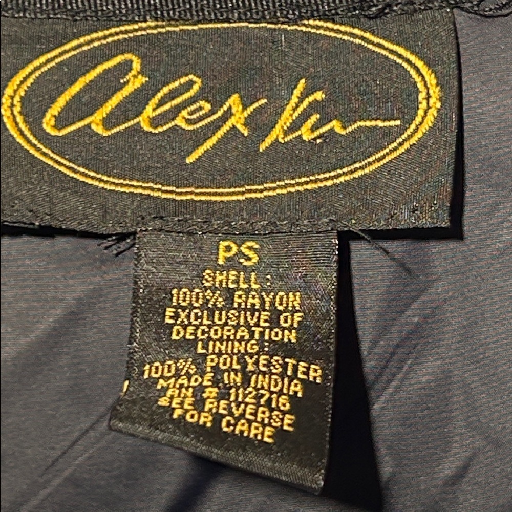 Alex Kim Floral Embroidered Jacket. Size Small - Picture 4 of 5